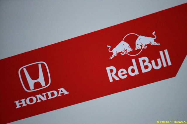 Почему в Red Bull перешли на моторы Honda?