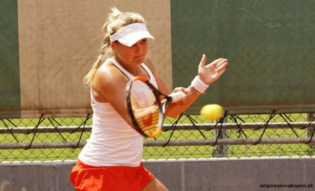 Козлова вслед за Костюк покинула Mallorca Open