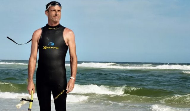 50-летний француз попытается переплыть Тихий океан